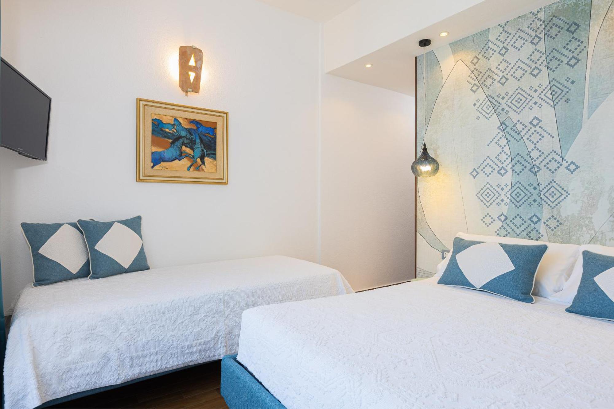 Superior Triple Room